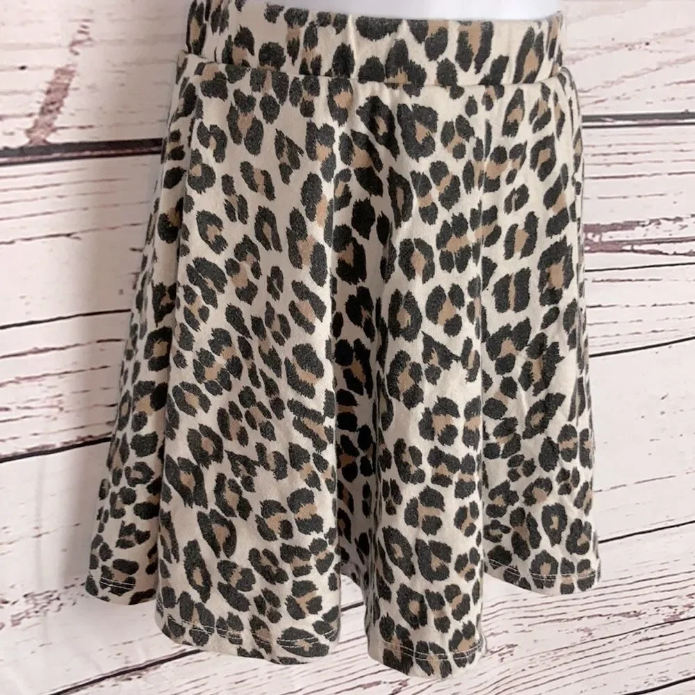 The Children’s Place Leopard Print Skort